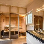 Casa de Férias In With Sauna