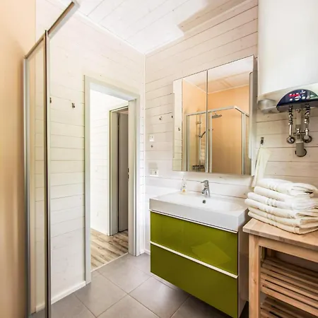 Сasa de vacaciones Lovely Home In Ruhla With Sauna